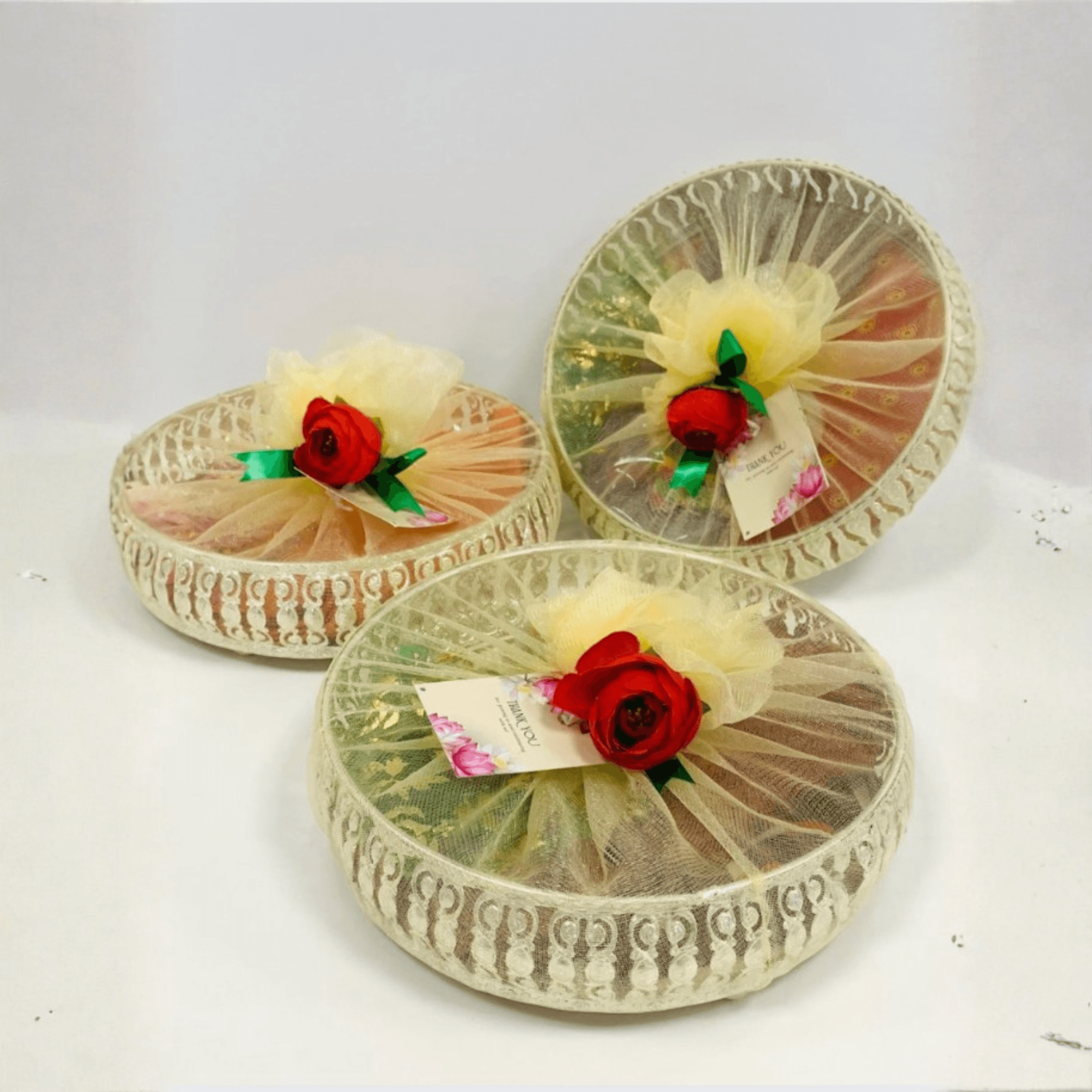 German Silver Pichwai Tray Tambulam Hamper(8inch) (H0300)